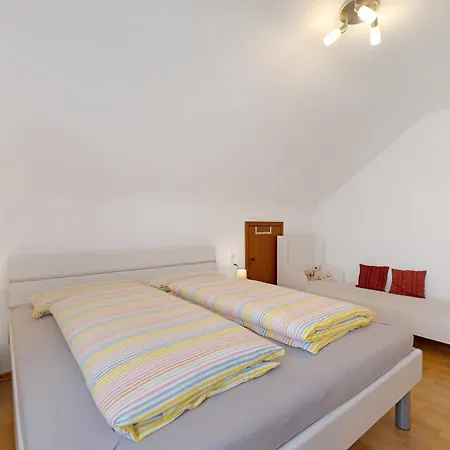 Urlaub In Der Sonnenstadt 72351 Apartment