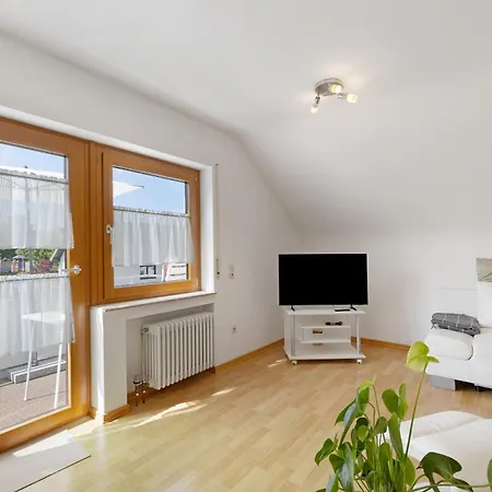 아파트 Urlaub In Der Sonnenstadt 72351