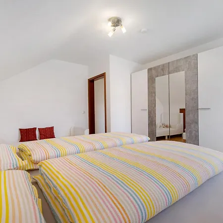 Apartment Urlaub In Der Sonnenstadt 72351 *